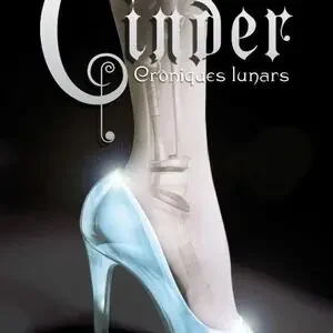 Sonderangebot CINDER. CRÒNIQUES LUNARS 1