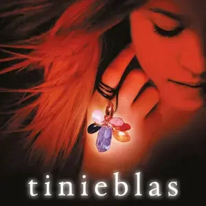 TINIEBLAS (INMORTALES 3) Jetzt Bestellen